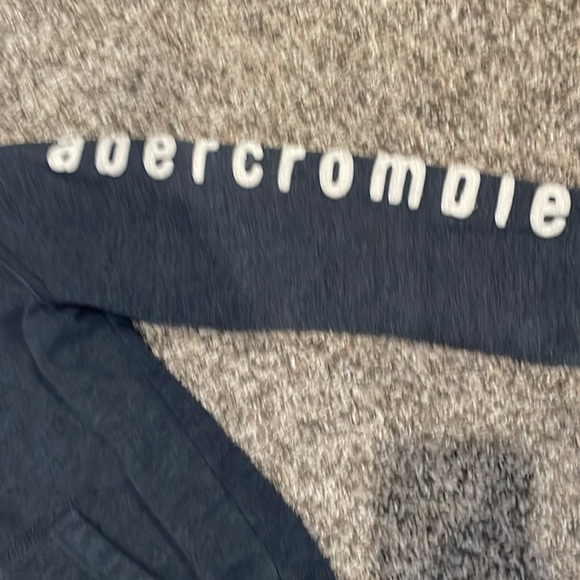 Abercombie Kids Full Zip Hoodie.  Size XS - Picture 3 of 7